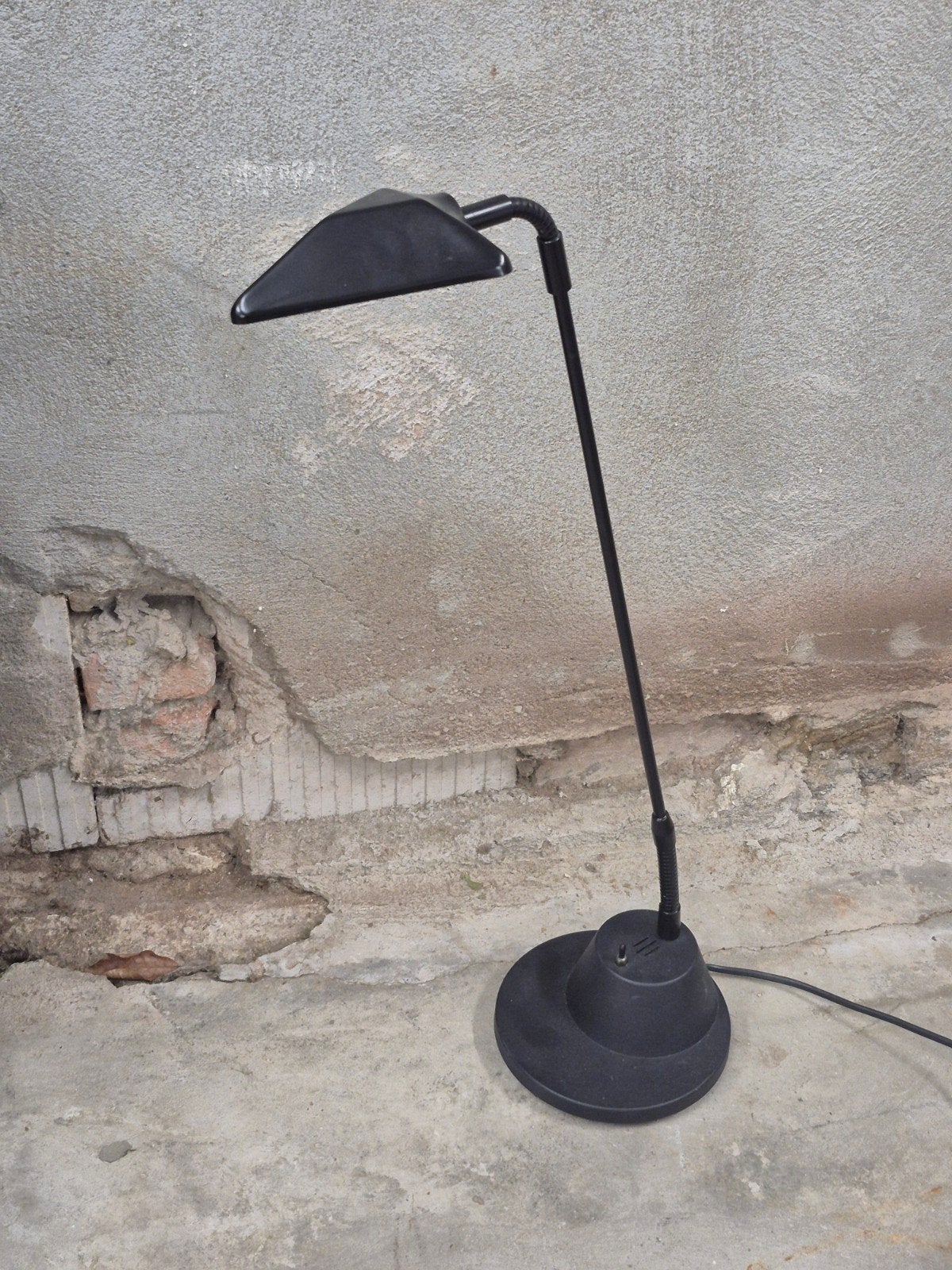 Gave vintage tafellamp zwart TPB 3014 CURNO Italy, Bureaulamp, Gebruikt, Vintage, 42 cm