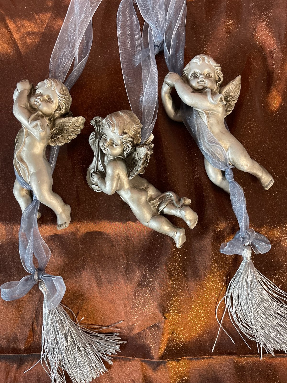 Set van 3 zilverkleurige engeltjes met lint en kwastjes, Kunststof, Ophalen of Verzenden, Zilver, Klassiek