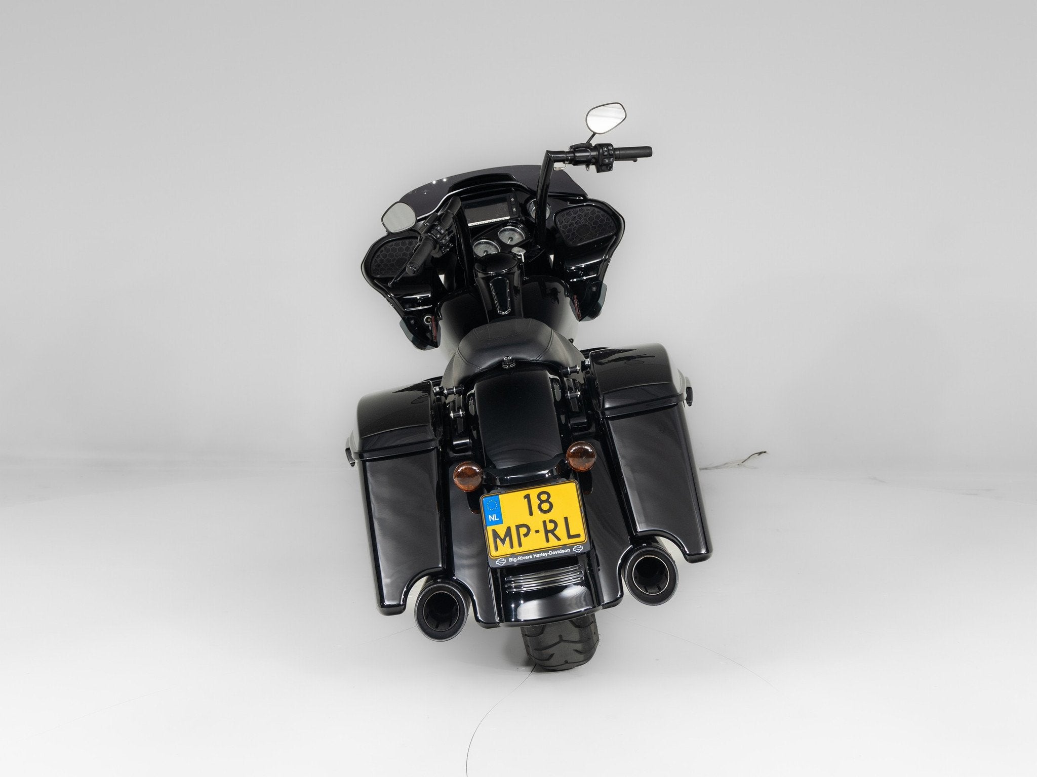 Harley-Davidson FLTRXS Road Glide Special (bj 2016), Bedrijf, Toermotor, Laan van Vredenoord 33
2289 DA  Rijswijk ZH, NL, 1868 cc