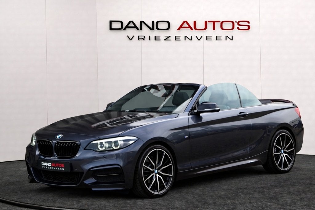 BMW 2 Serie M240i Cabrio 400PK M-Performance LED/Camera/Navi, Auto's, BMW, Gebruikt, Cabriolet, 4 stoelen, Leder