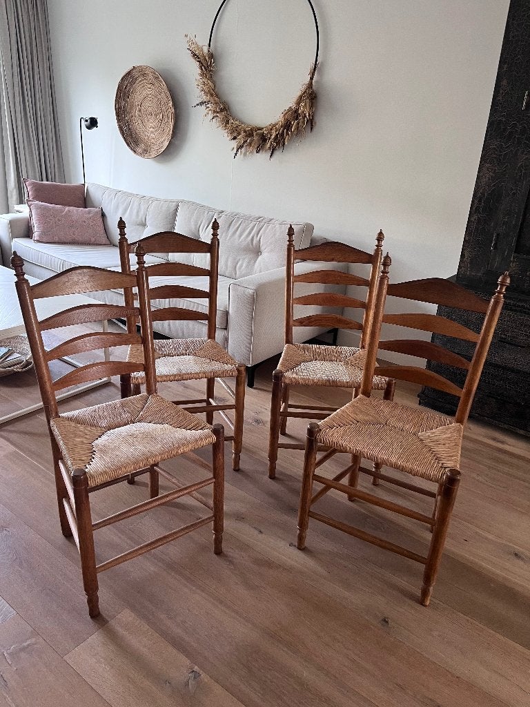 4 Staphorster knopstoelen eikenhout met biezen rieten zit, Gebruikt, Bruin, Hout, Vier