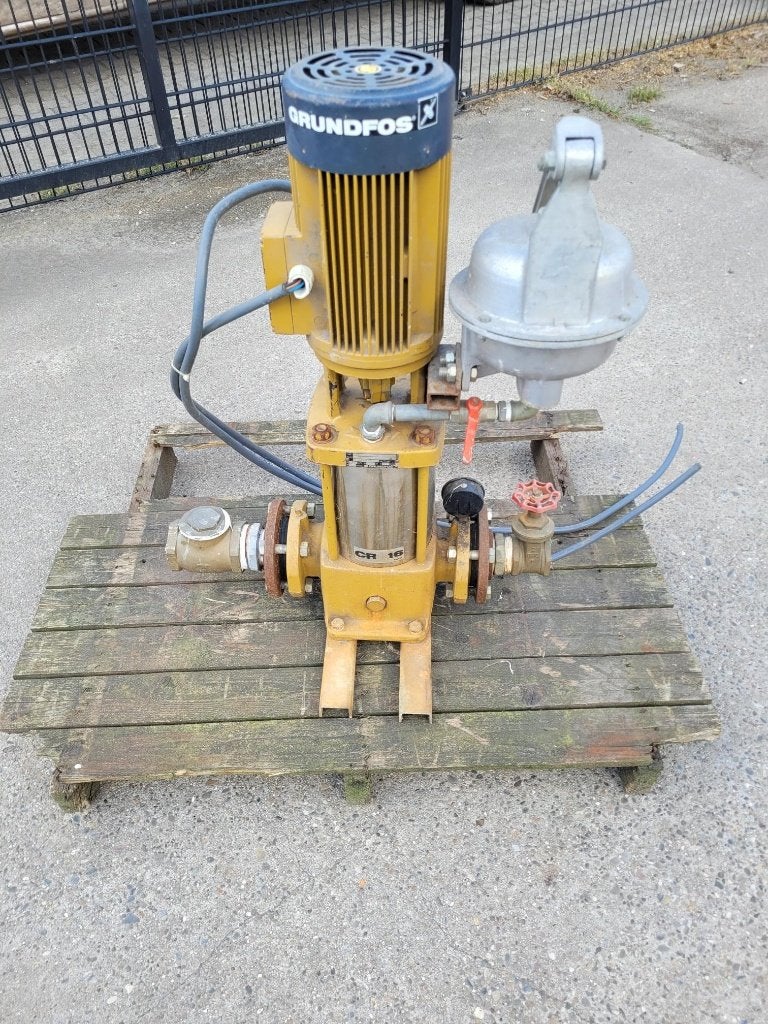 waterpomp Grundfos CR 16-40, Ophalen, Gebruikt, Elektrisch, Beregeningspomp