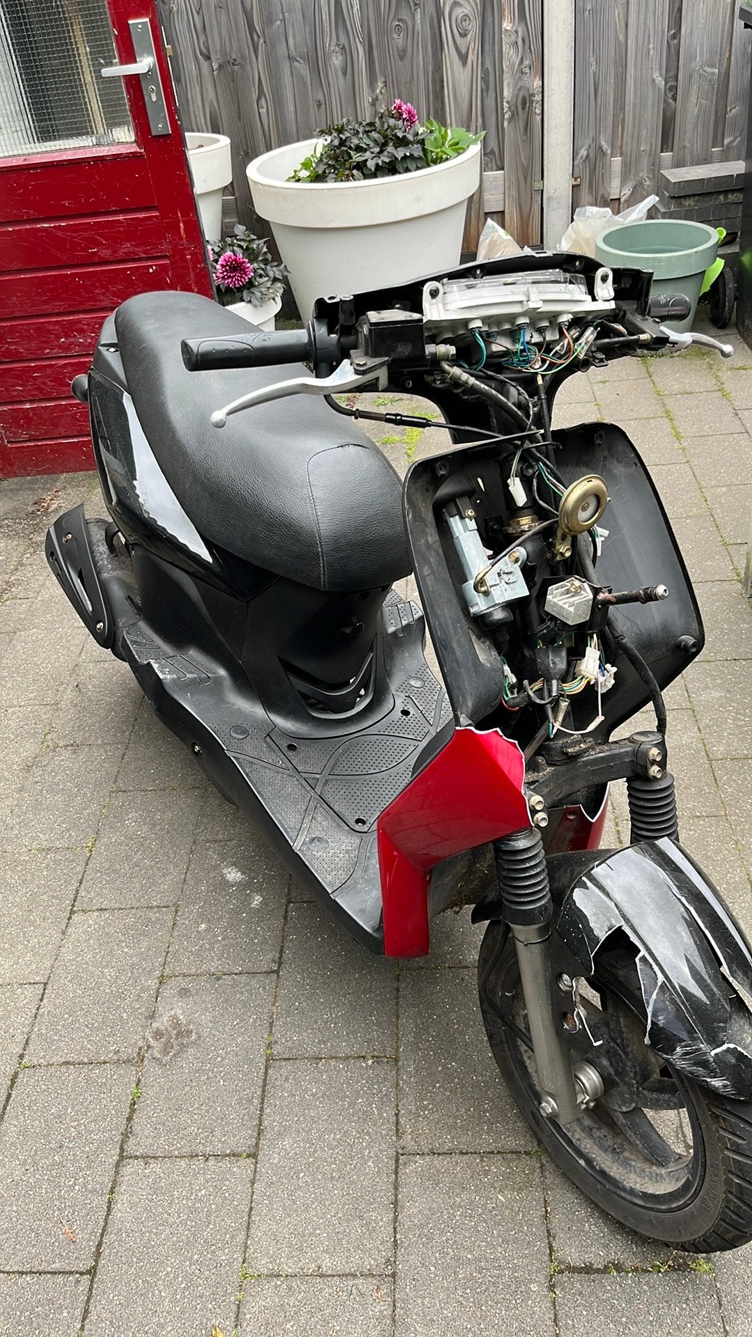 Sym orbit weg voor prikje, (ZSM)!!, Ophalen, Zo goed als nieuw, Benzine, Orbit