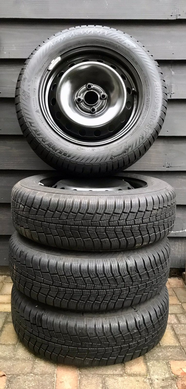 Winterbanden Fiat Grande Punto 15 inch, Auto-onderdelen, Ophalen, 15 inch, Banden en Velgen, 185 mm