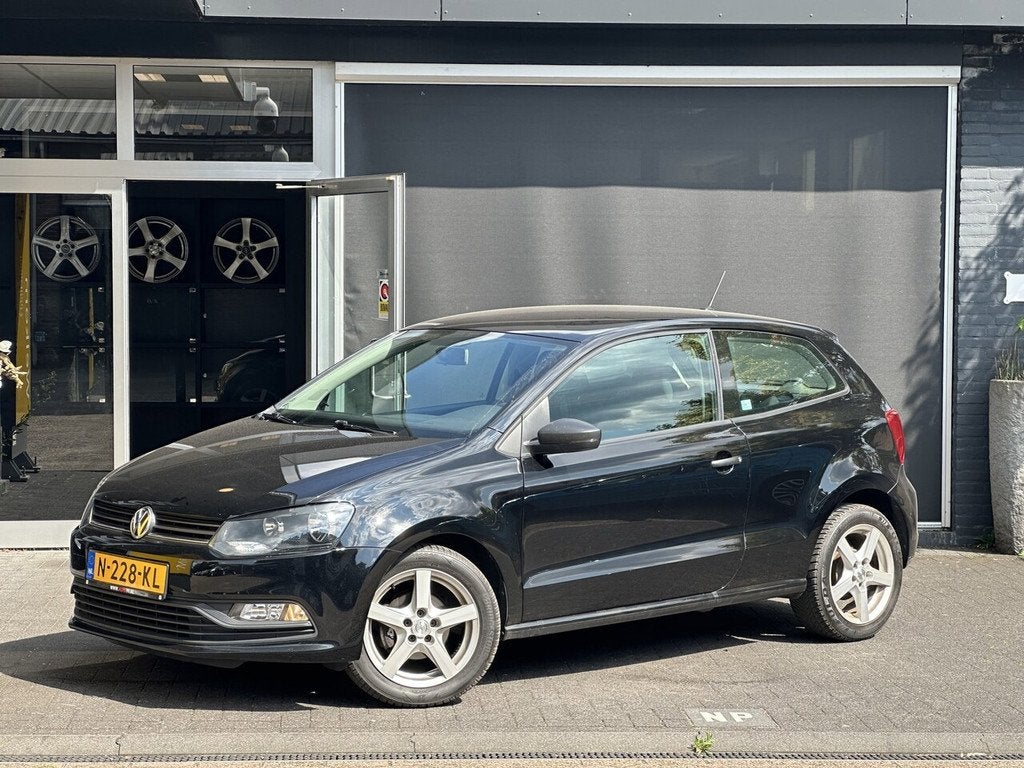 Volkswagen Polo 1.0 AIRCO / SCHERM / ELEK. RAMEN, Voorwielaandrijving, Euro 6, 60 pk, Zwart