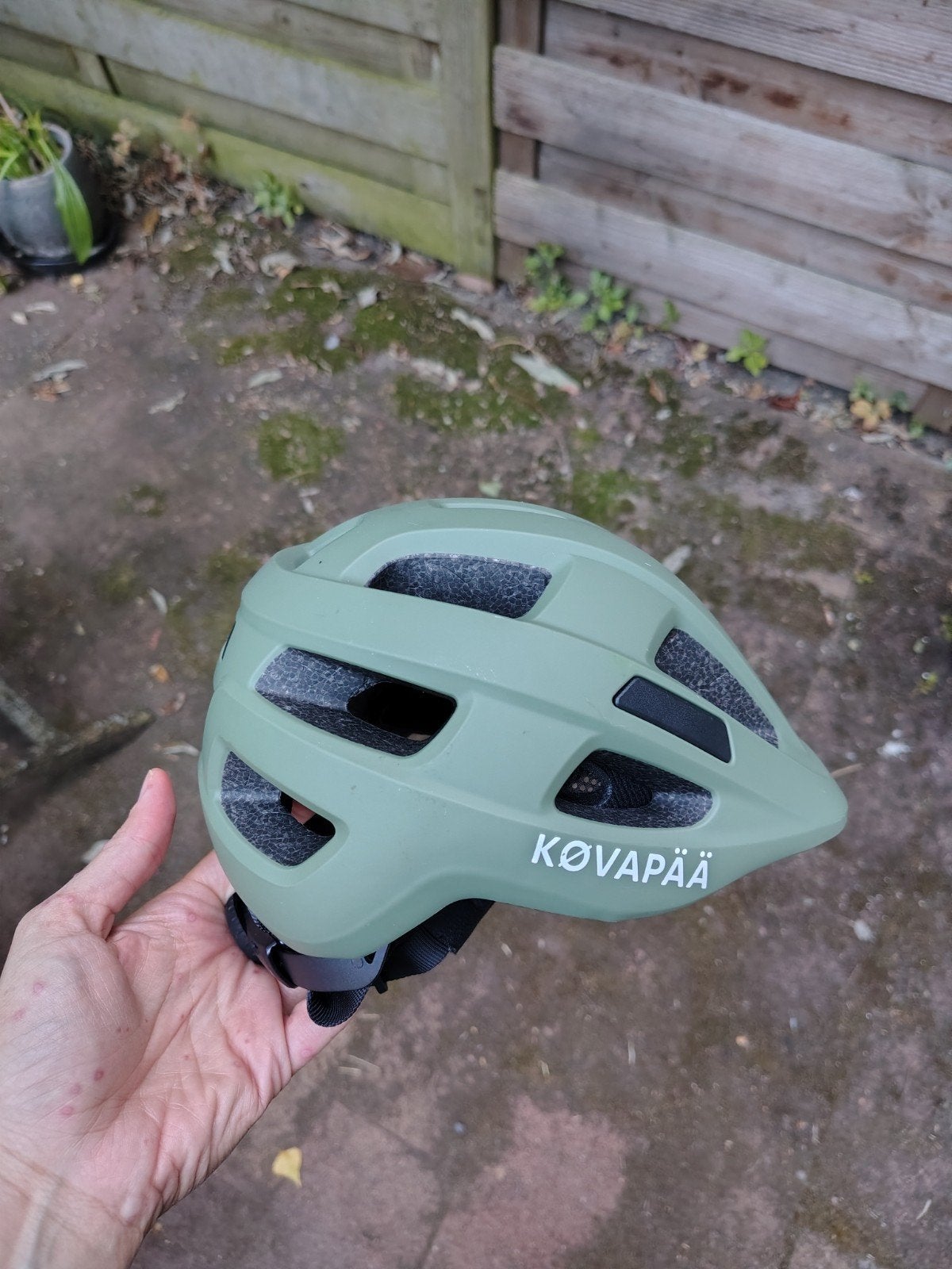 Babyfietshelm Kovapaa xxs groen, Kovapaa, Jongen of Meisje, Zo goed als nieuw, Ophalen