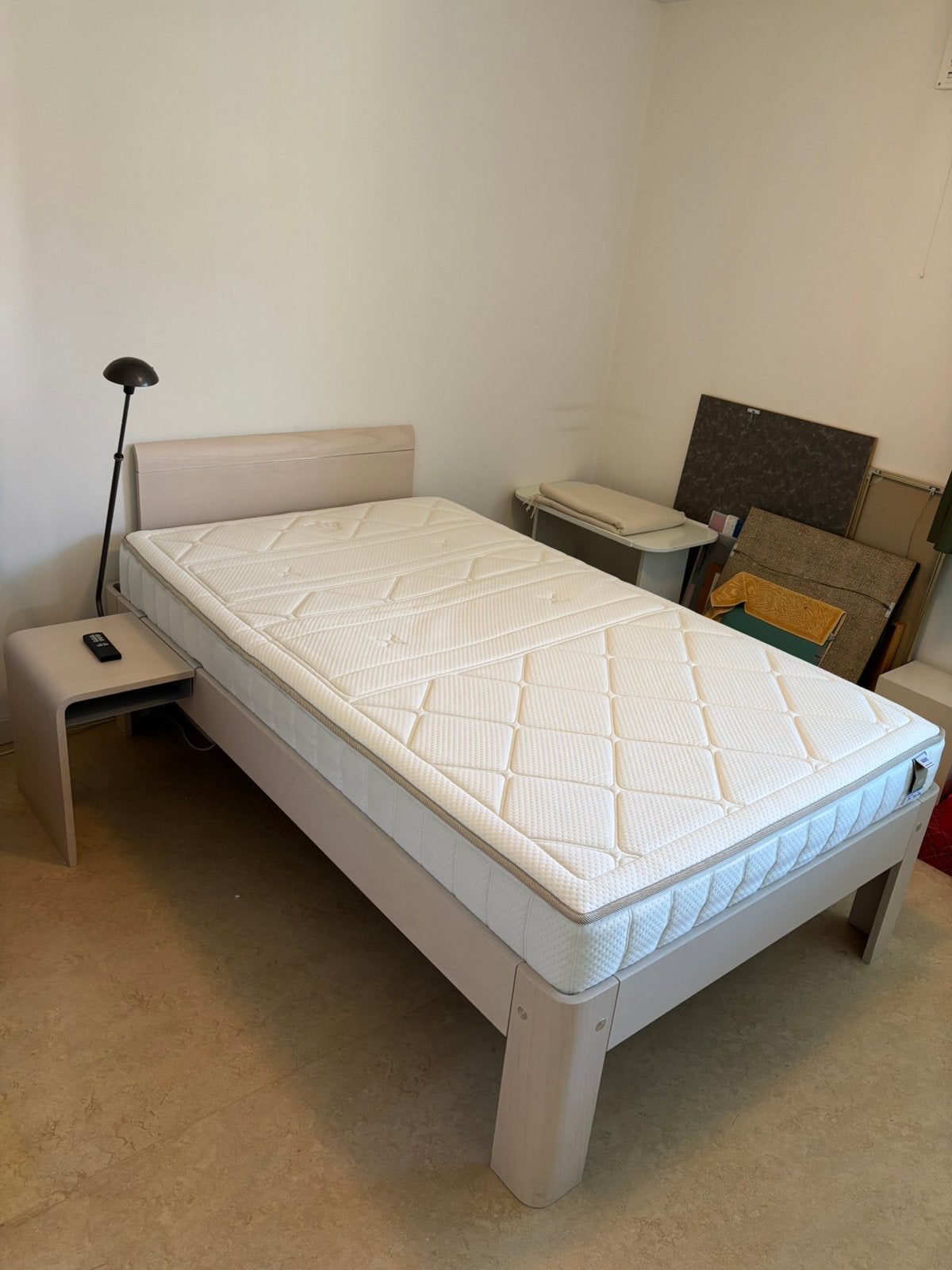 Auping bed 120cm met elektrisch verstelbaar (2018), Ophalen, Twijfelaar, 120 cm, 200 cm