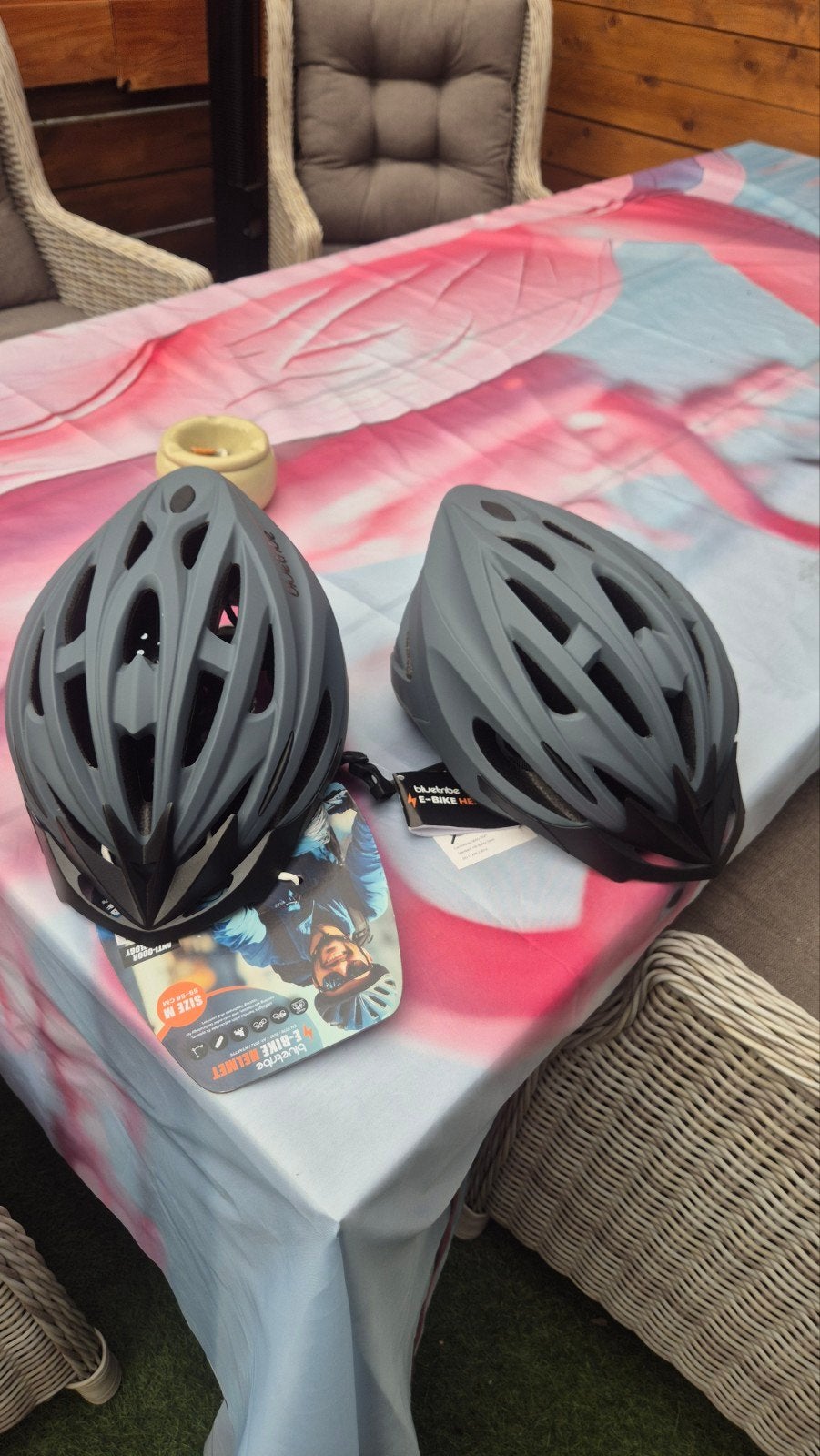 te koop twee nieuwe  fiets helm, Ophalen of Verzenden, Nieuw