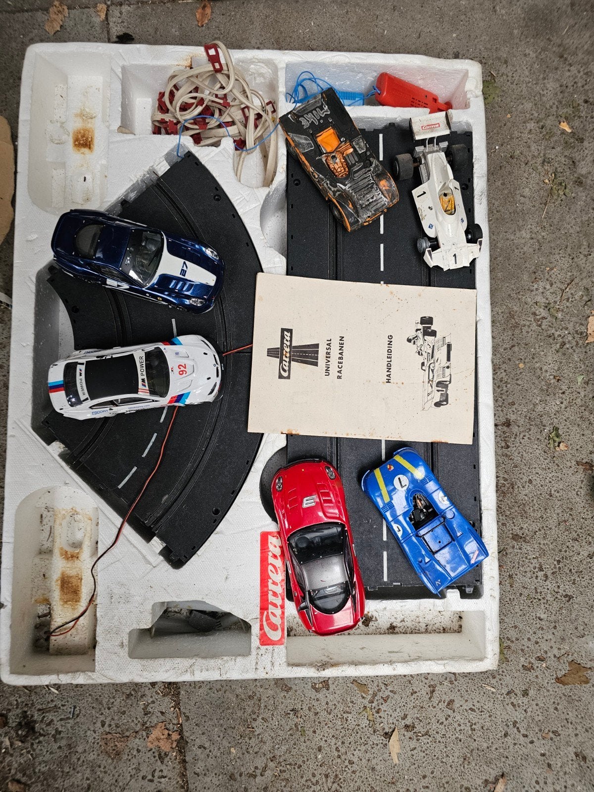 Grote Carrera racebaan set 1:32 met auto's en accessoires, Ophalen, Carrera, Elektrisch, Racebaan