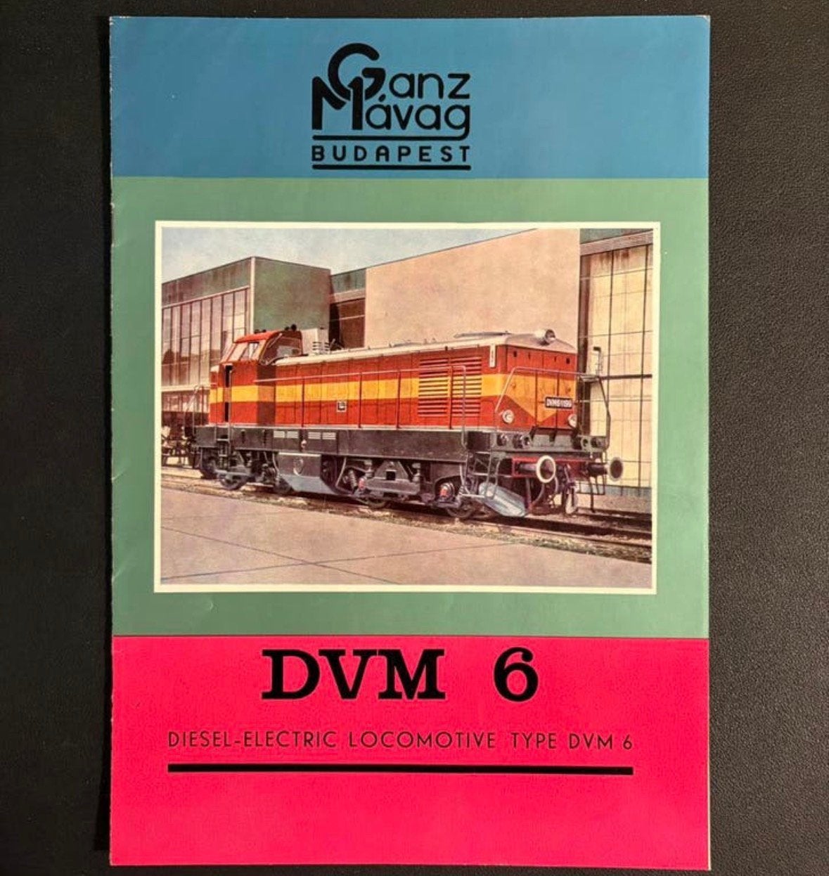 Documentatiemap ‘Ganz-Mavag-Budapest’ (treinenbouw) (1969), Ophalen of Verzenden, Zo goed als nieuw, Trein, Boek of Tijdschrift