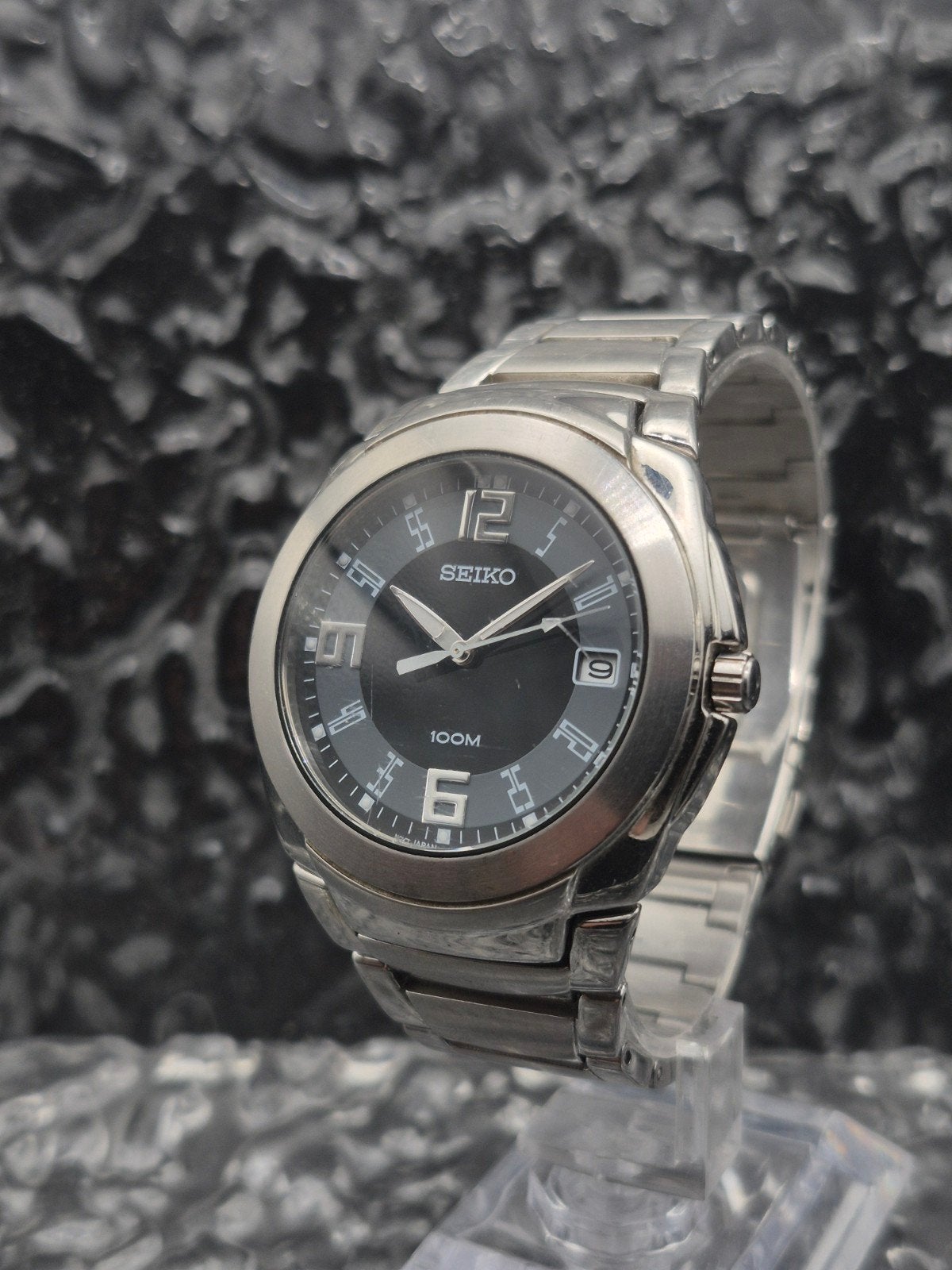 Seiko 100m Quartz Ref. 7N42-0BT0 Date Big Numerals Domed, Seiko, Gebruikt, Seiko Watch Corporation, Info@seikowatches.com