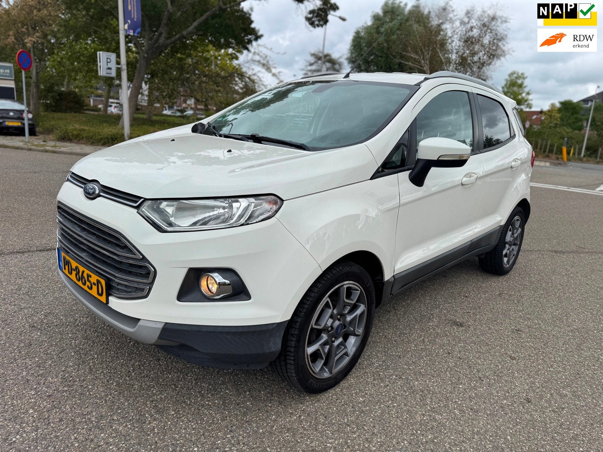 Ford EcoSport 1.0 EcoBoost Titanium / distributiereim.vervan, Auto's, Voorwielaandrijving, Dealer onderhouden, 125 pk, Gebruikt