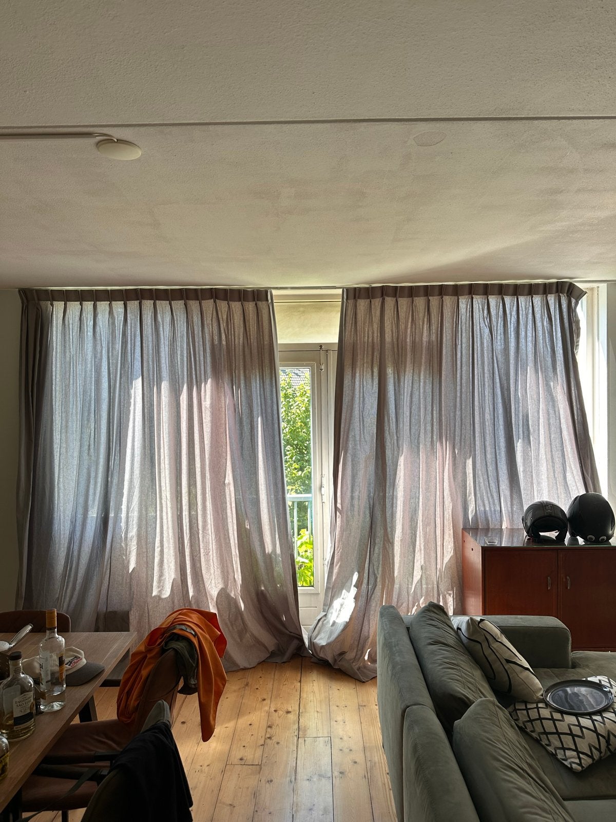 Grijze gordijnen, 320x260 cm, nette staat, Ophalen, Zo goed als nieuw, Grijs, Gordijn