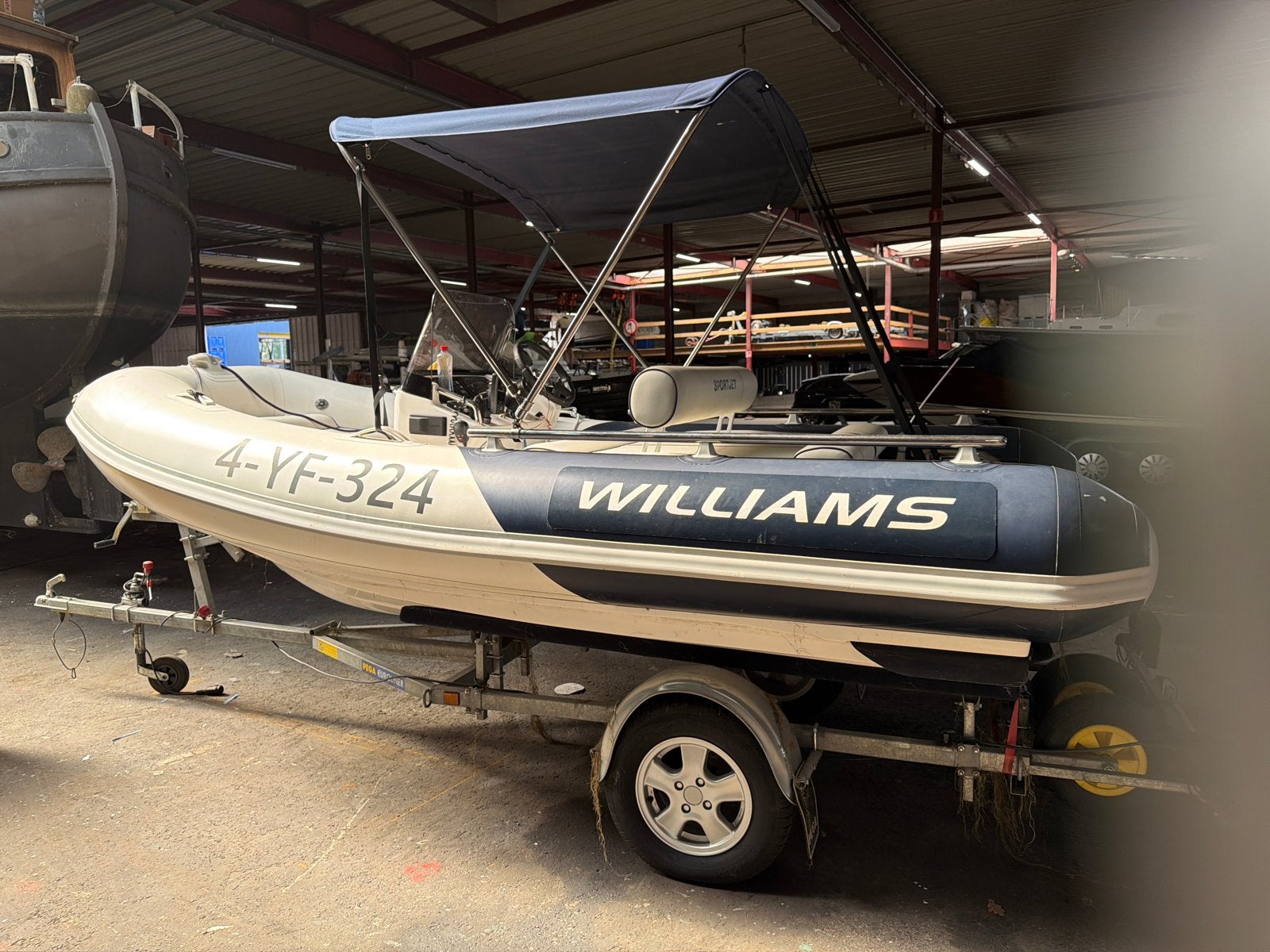 Williams Sportjet 400 2016 | 150 PK | 125 uur | Trailer, Watersport en Boten, Rubberboten, 4 m, Binnenboordmotor, 2 m, Benzine