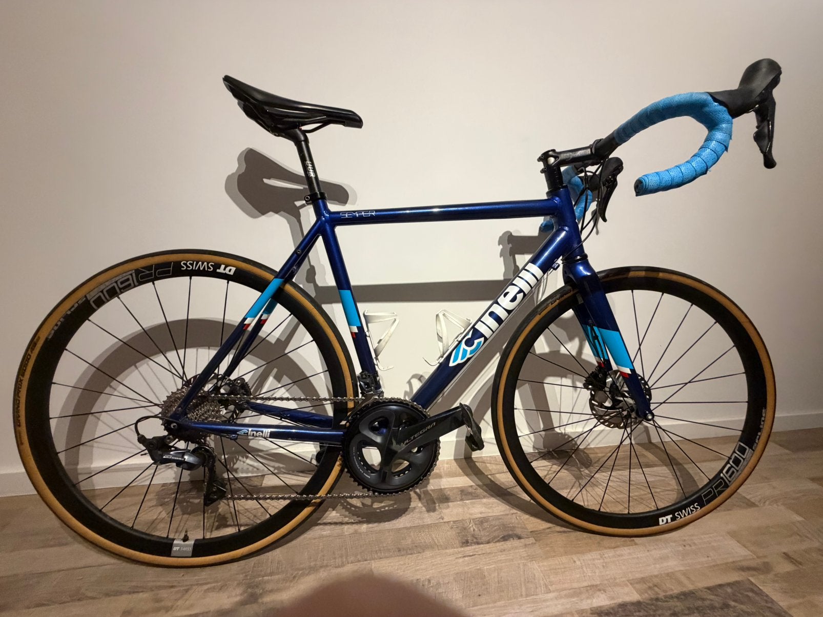 Cinelli Semper racefiets, 56, Ultegra., Fietsen en Brommers, 28 inch, Gebruikt, Aluminium, Meer dan 20 versnellingen