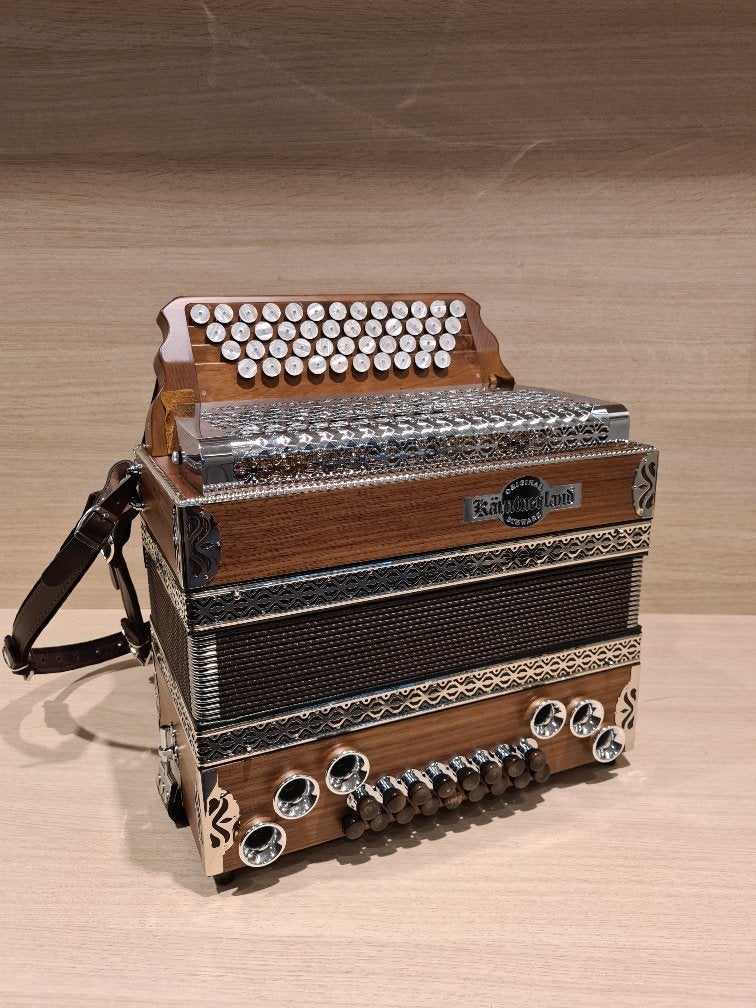 Kärntnerland Edelholz Nuss seidenmatt GCFB st. harmonica, Muziek en Instrumenten, Accordeons, Overige formaten, Niet ingevuld