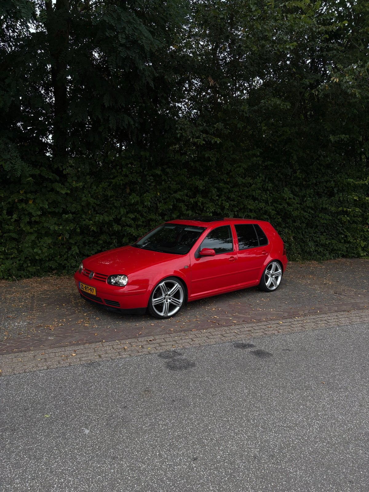 Volkswagen Golf 1.8 20V 110KW 1999 Rood km 208xxx, 4 cilinders, Origineel Nederlands, Handgeschakeld, 1781 cc