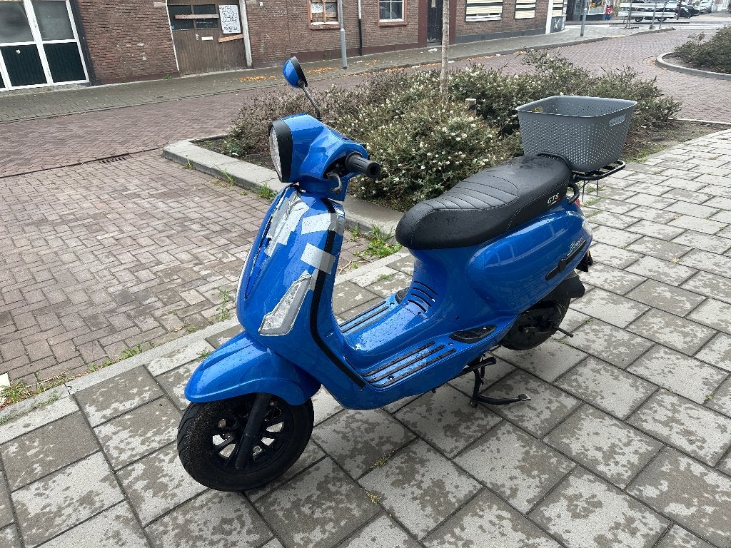 GTS Bravo Scooter Rijdt goed, ideaal voor handige klusser, Gebruikt, Benzine, Ophalen, Overige merken