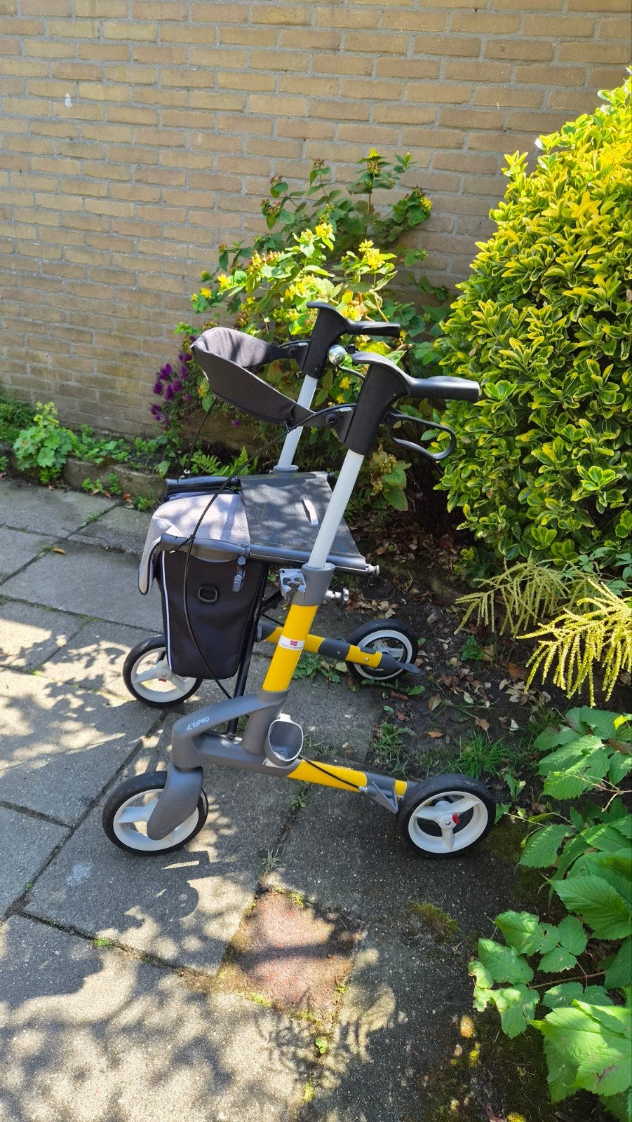 Rollator Topro, Ophalen