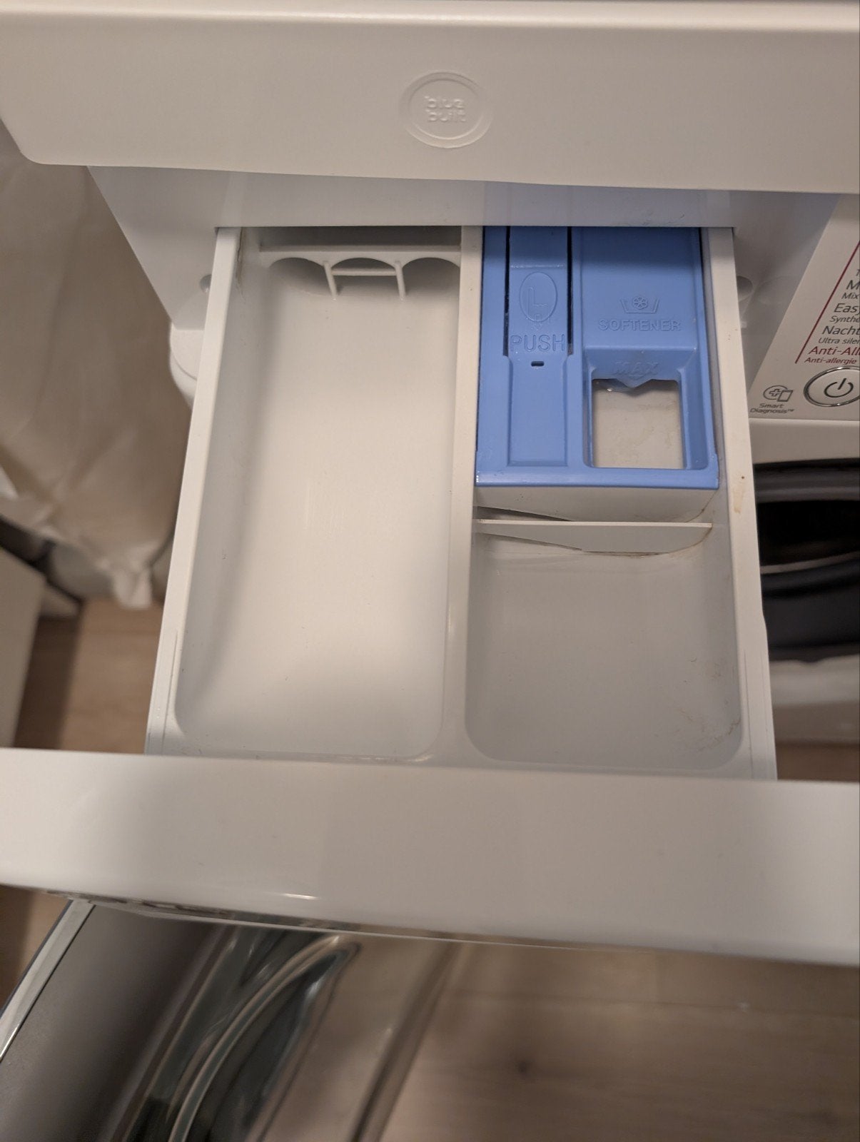 Foto 6 van LG ThinQ Wasmachine 8kg - Zo goed als nieuw