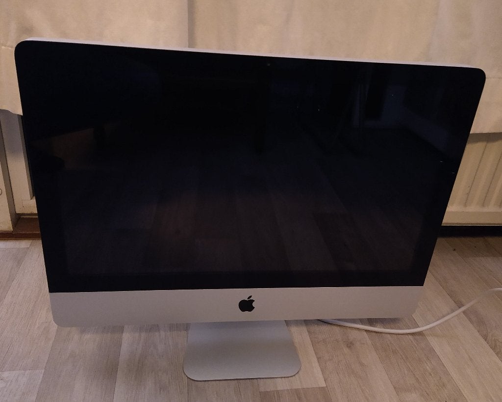 Zeer nette Apple iMac 21,5" (Core i5, 12GB ram, 1TB hdd), Computers en Software, Apple Desktops, Ophalen, Gebruikt, 2 tot 3 Ghz