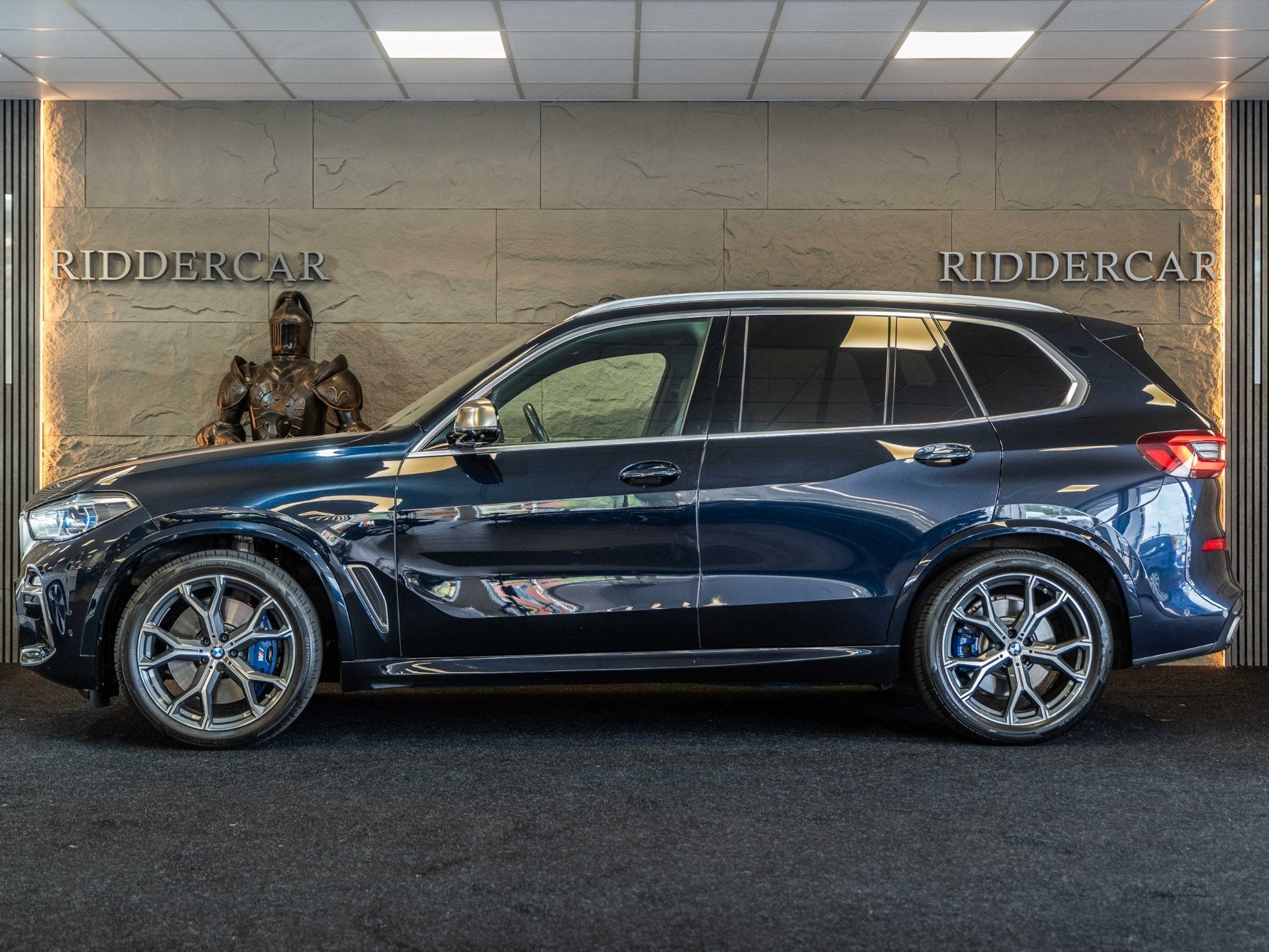 BMW X5 M50i High Executive M|GARANTIE|PANO|HUD|ACC|360|TREKH, Automaat, Gebruikt, Bedrijf, Vierwielaandrijving