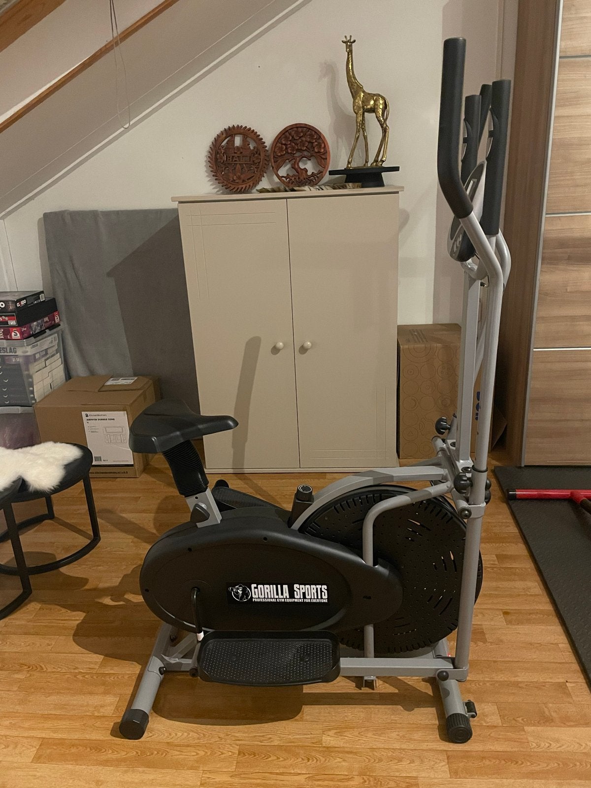 Crosstrainer Gorilla Sports - Perfect voor thuisworkout, Sport en Fitness, Fitnessapparatuur, Zo goed als nieuw, Crosstrainer
