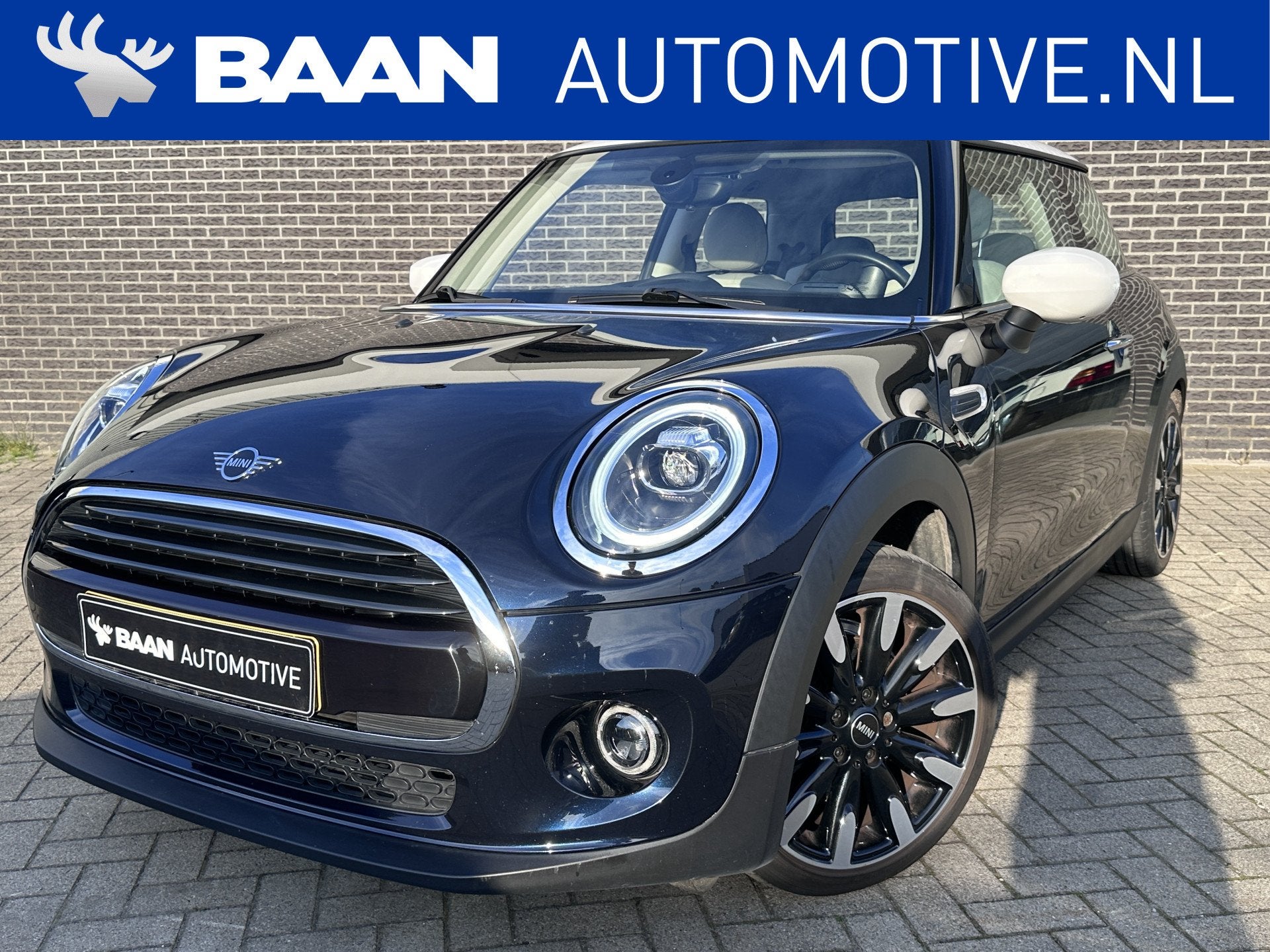 MINI 3-deurs 1.5 Cooper Chili BUSINESS PLUS | CONNECTED NAVI, Auto's, Mini, Voorwielaandrijving, 136 pk, Gebruikt, Euro 6