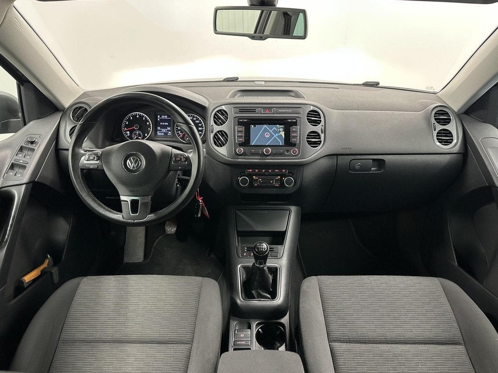Volkswagen Tiguan 1.4 TSI Sport&Style TREKHAAK ECC CRUISE NA, Auto's, Voorwielaandrijving, Euro 5, Gebruikt, 4 cilinders