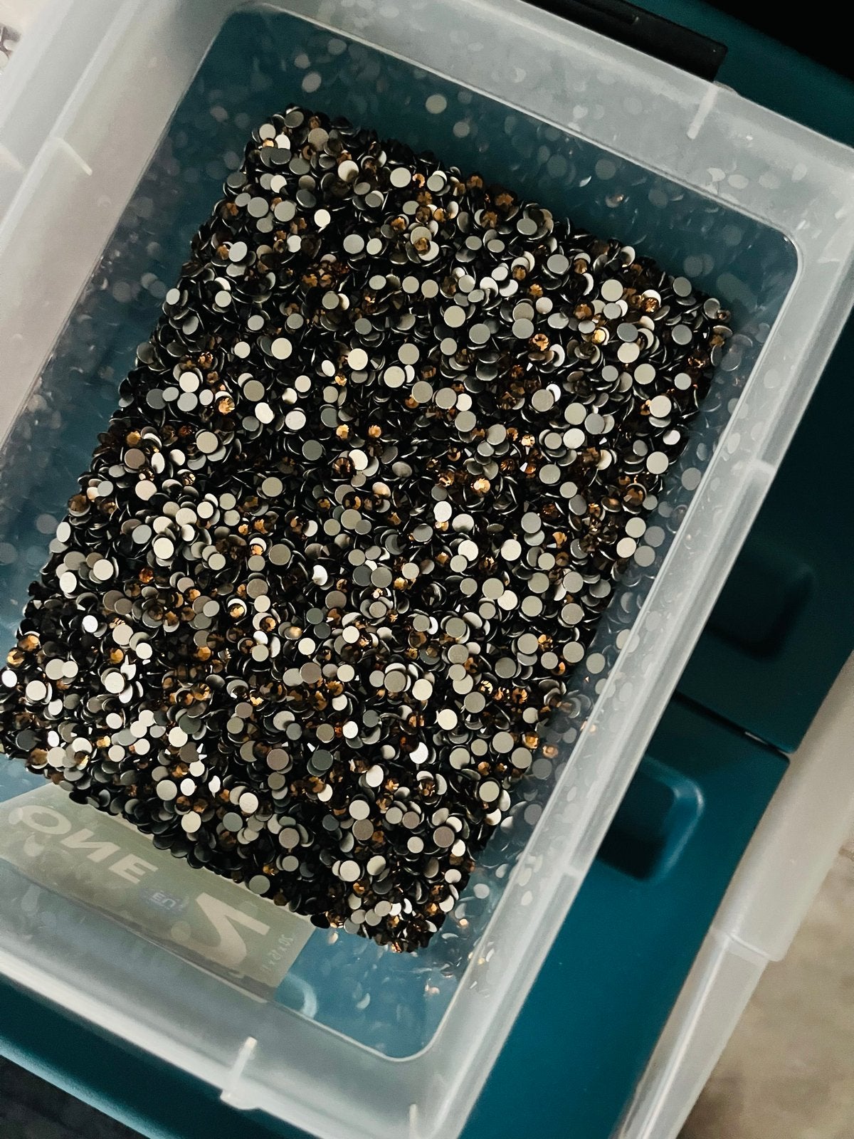 Grote partij strass steentjes voor hobby en decoratie, Ophalen of Verzenden, Gebruikt, Overige typen