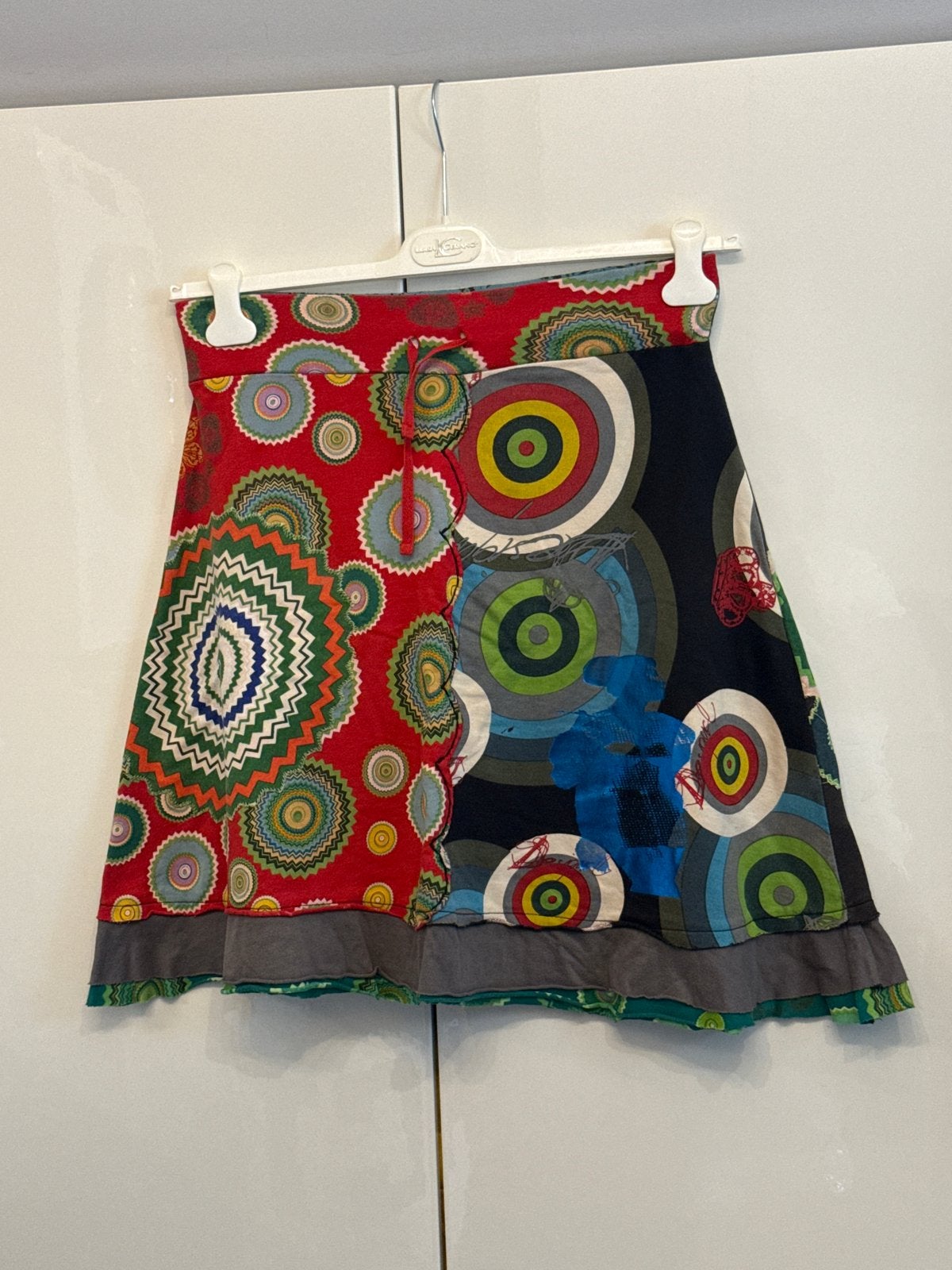 Desigual rokje met kleurrijke patronen, Maat 38/40 (M), Meerkleurig, Ophalen of Verzenden, Zo goed als nieuw
