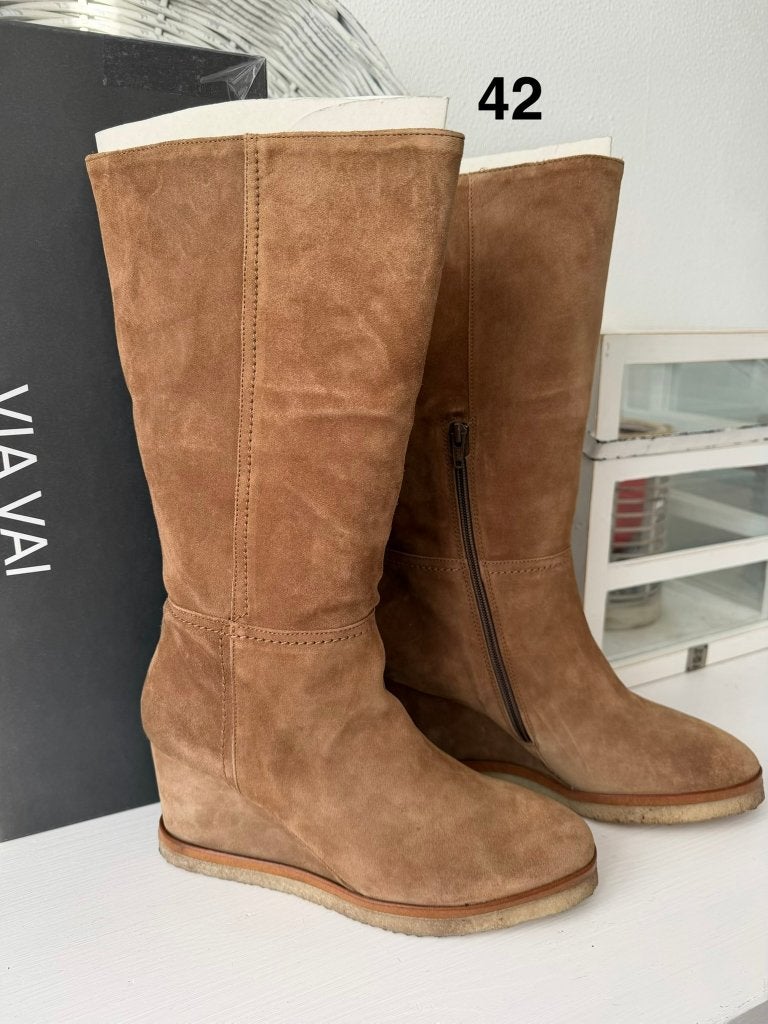 NIEUW > Suede Via Vai Laarzen met Sleehak / Maat 42 / Bruin, Via Vai, Hoge laarzen, Bruin, Verzenden