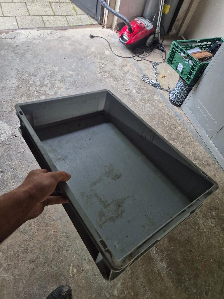 Plastic bakken, Ophalen, Gebruikt, 40 tot 60 cm, 50 tot 75 cm