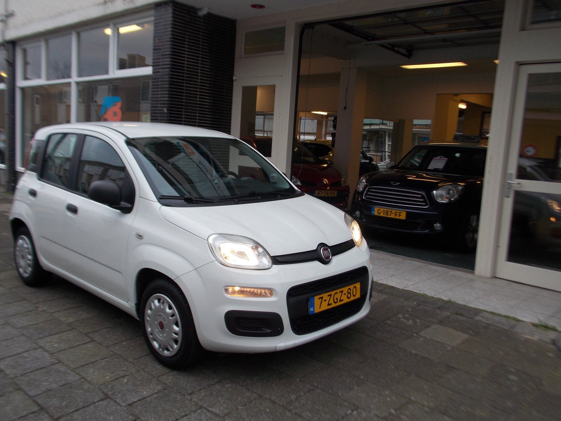 Fiat Panda 0.9 TwinAir Edizione Cool AIRCO CD NIEUWSTAAT, Auto's, Fiat, Voorwielaandrijving, Stof, Gebruikt, Panda