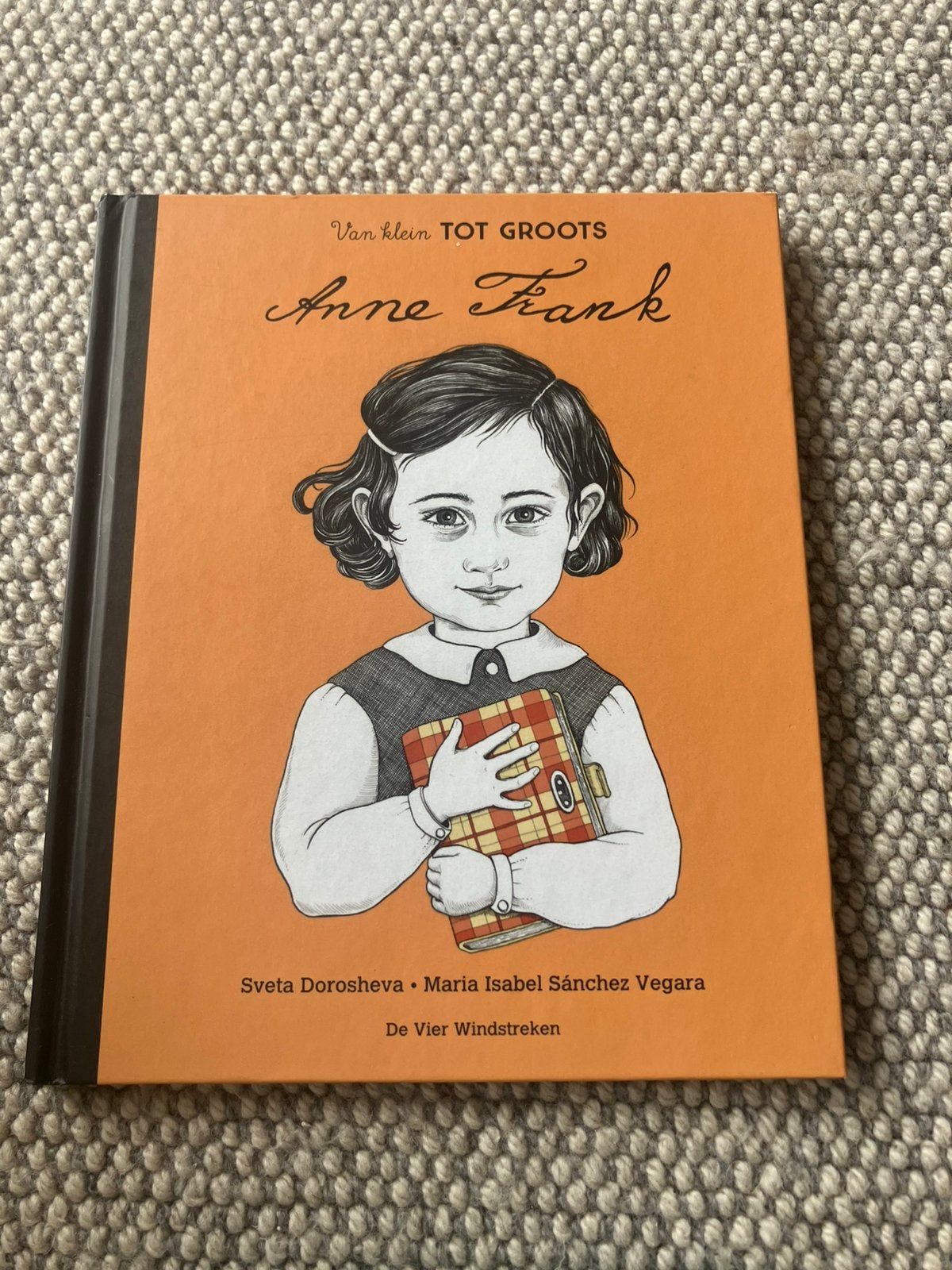Kinderboek Anne Frank, Ophalen of Verzenden, Zo goed als nieuw