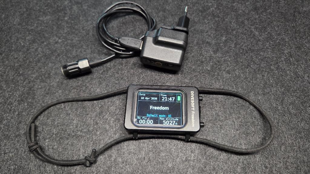 DIVESOFT FREEDOM advanced nitrox, Watersport en Boten, Ophalen, Gebruikt, Duikcomputer