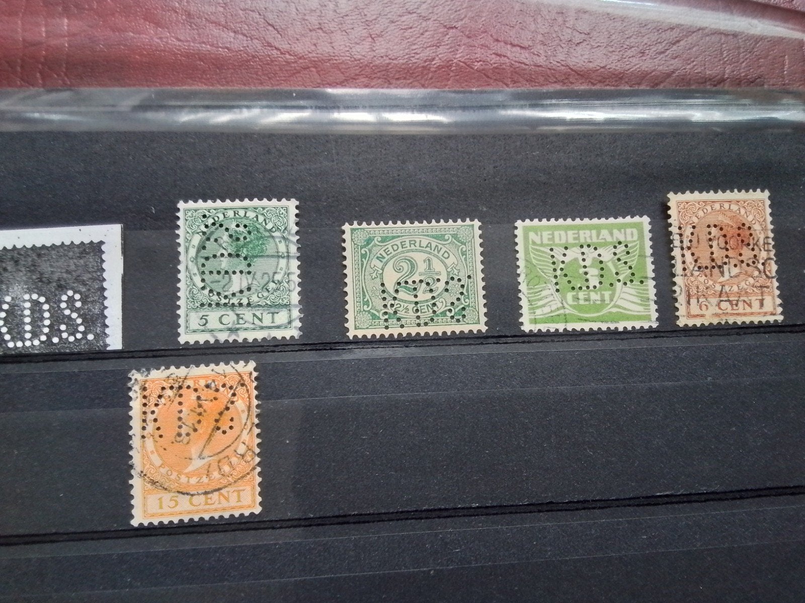 Lot perfins K.D.S. - Nederlandse postzegels, Ophalen of Verzenden, T/m 1940, Gestempeld