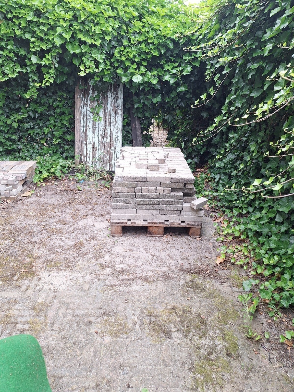 Diverse partij klinkers, Ophalen, Beton, Klinkers