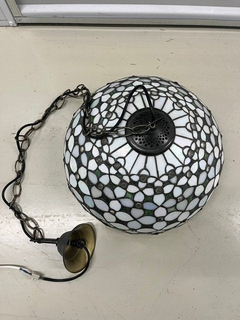 Prachtige Ronde Tiffany Hanglamp /Glas-in-Lood Parelmoer, Ophalen, E27 (groot), Zo goed als nieuw, Glas