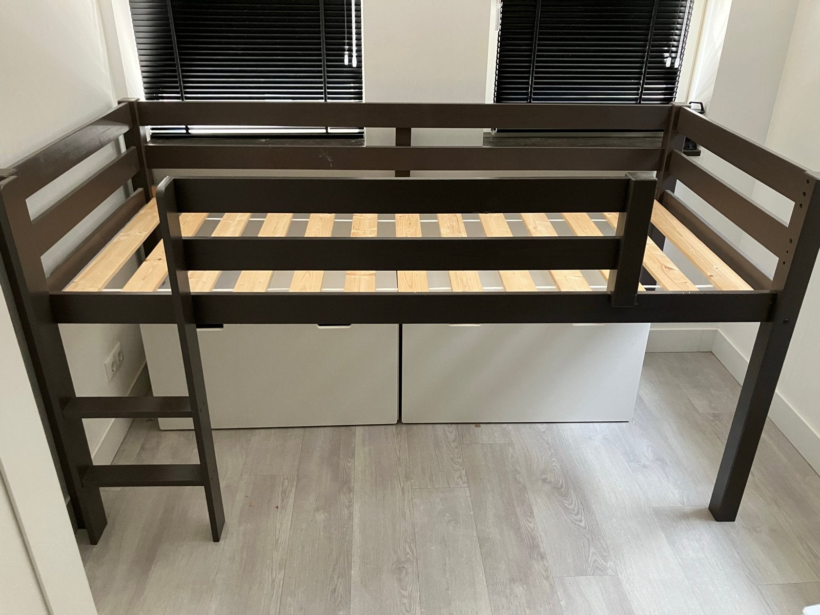 hoogslaper bed met lattenbodem, Huis en Inrichting, Slaapkamer | Stapelbedden en Hoogslapers, Ophalen, Hoogslaper, Eenpersoons