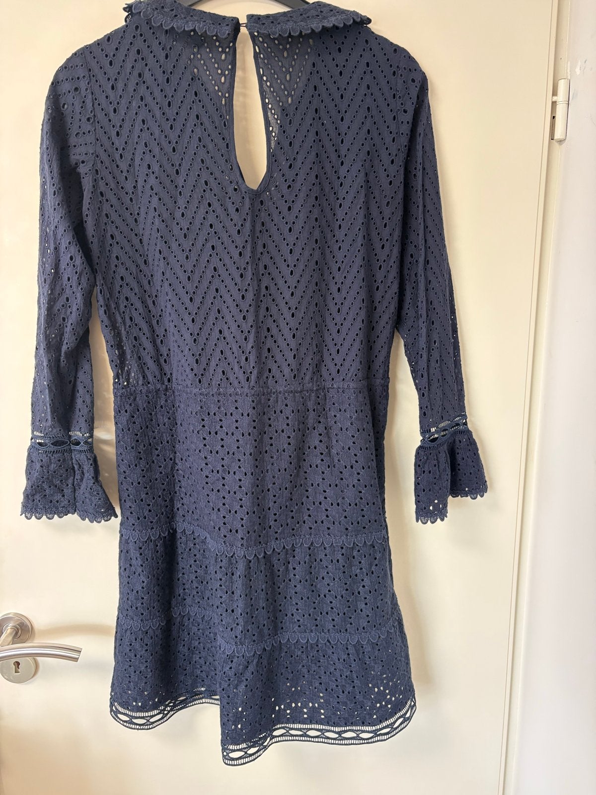 Stella Nova jurk met onderrok en kanten details, Blauw, Maat 42/44 (L), Ophalen of Verzenden, Zo goed als nieuw