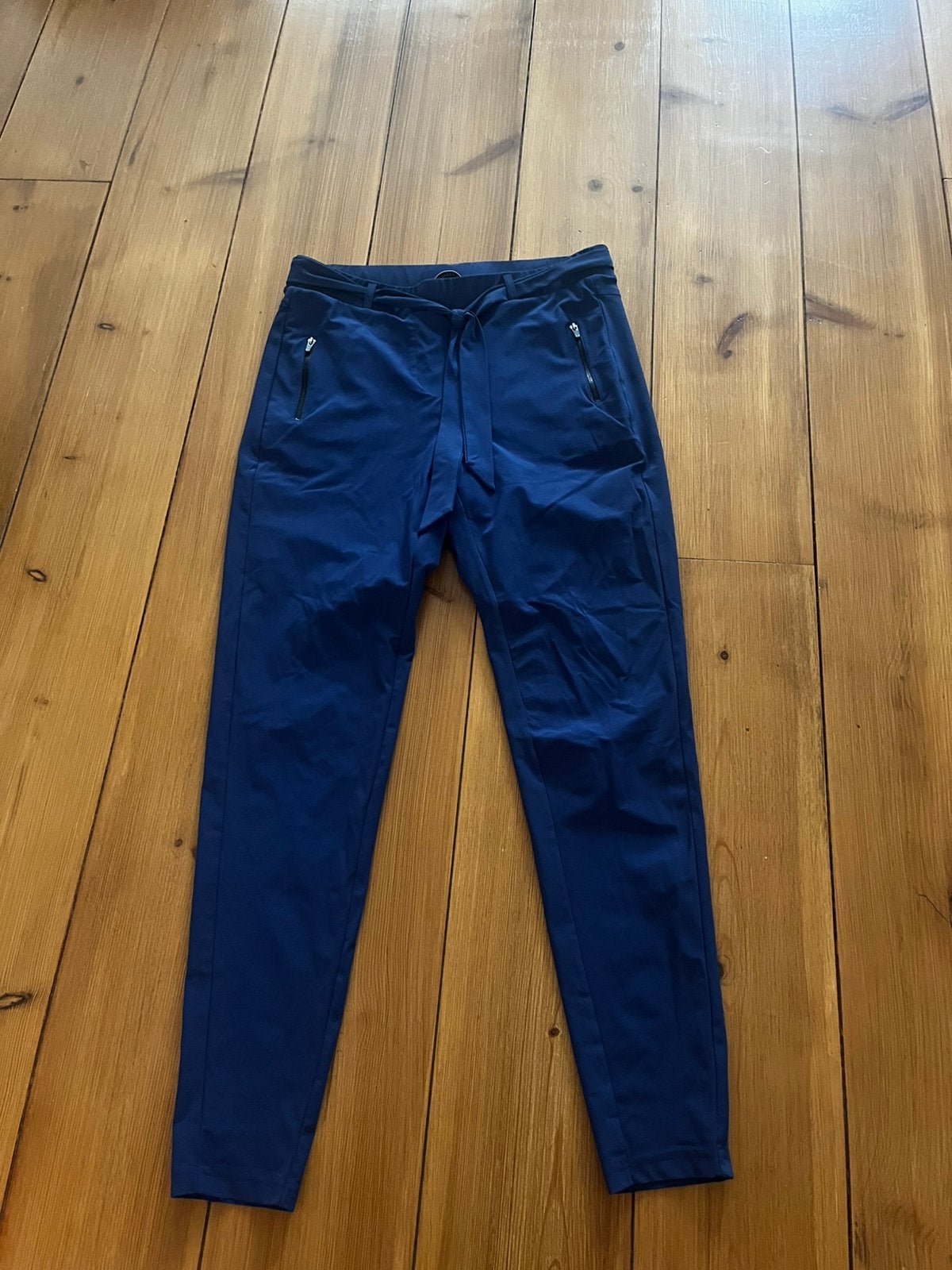 Mooie indogoblauwe travelstofbroek Studio Anneloes, L, Maat 42/44 (L), Zo goed als nieuw, Lang, Verzenden