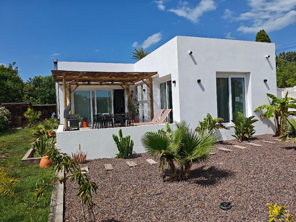 Nieuwe villa loopafstand van Javea... Ideaal overwinteren!, Dorp, 2 slaapkamers, Open haard, Costa Blanca