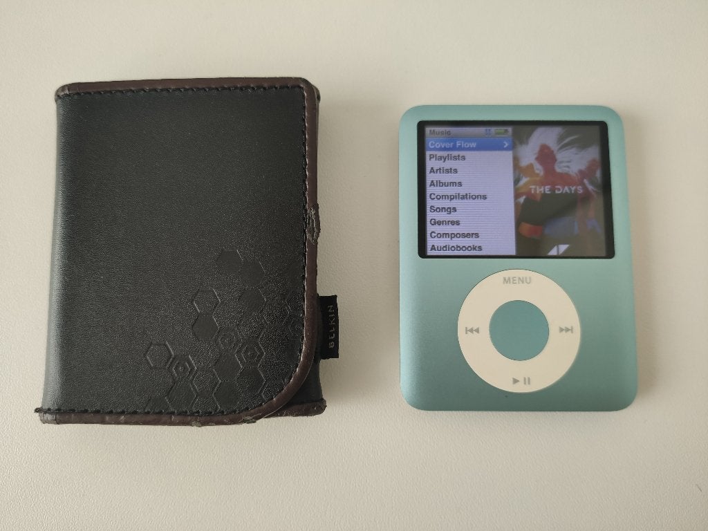 iPod Nano 3e generatie 8 GB + hoes, Gebruikt, Blauw, Ophalen of Verzenden, Nano