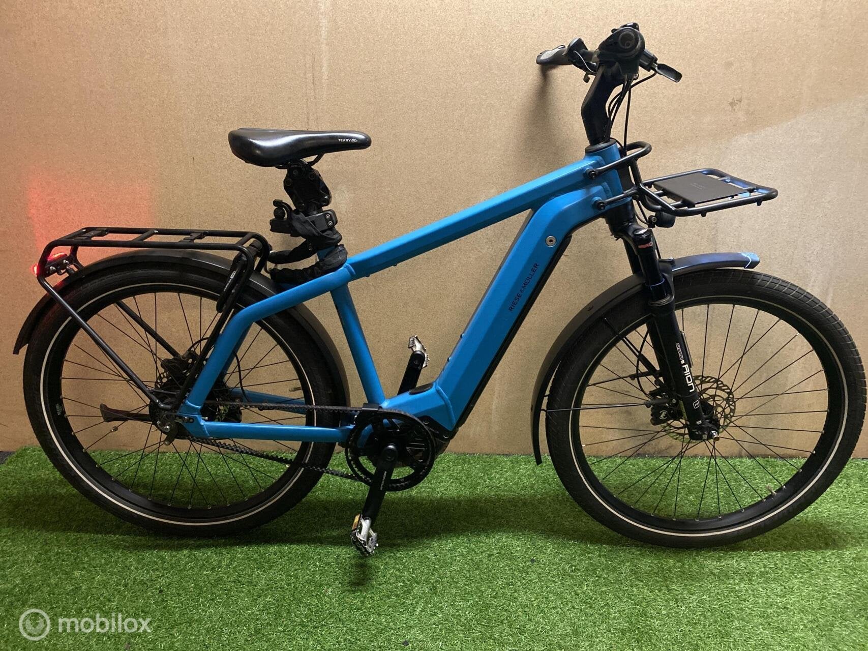 RIESE MULLER CHARGER 3 GT VARIO 2023 BOSCH CX 49CM BELTDRIVE, Fietsen en Brommers, Riese & Müller, RIESE MULLER, Zo goed als nieuw