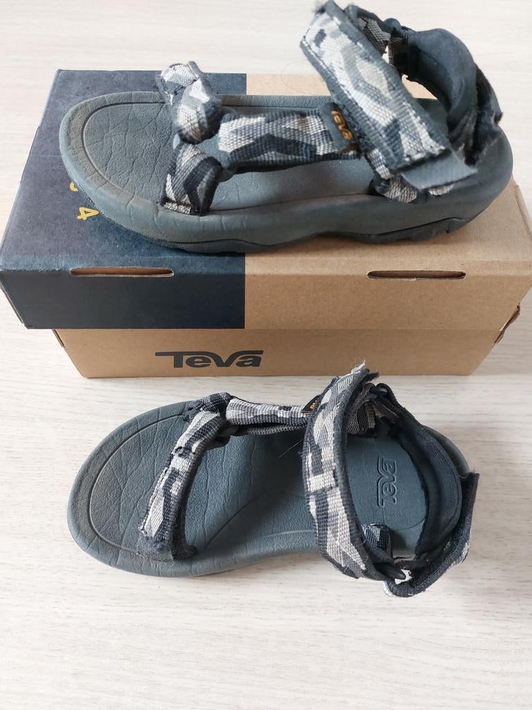 Nette Teva sandalen maat 24/25, Ophalen of Verzenden, Gebruikt, Schoenen
