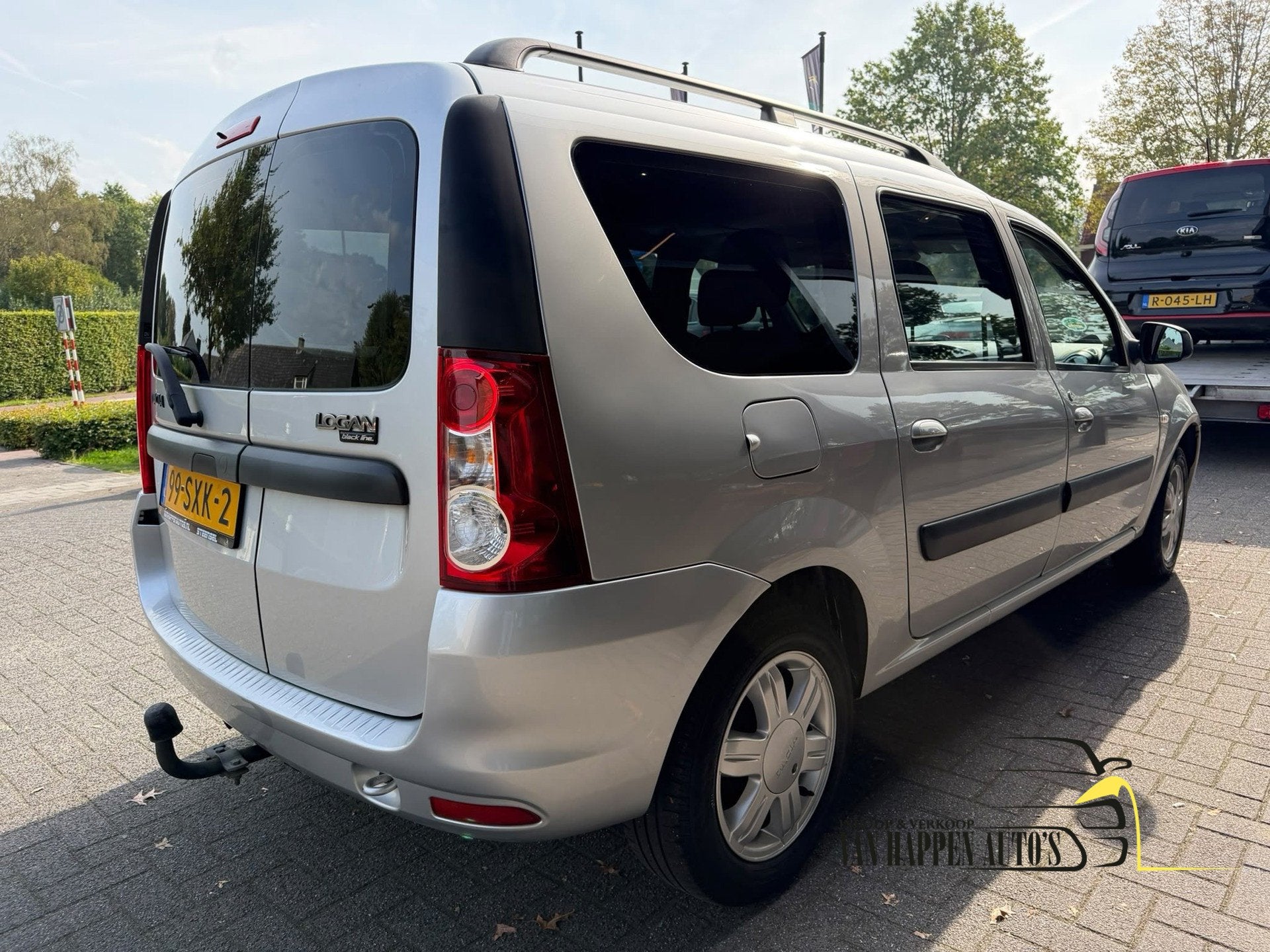 Dacia Logan MCV 1.6-16V Blackline, Voorwielaandrijving, Gebruikt, 4 cilinders, Overige brandstoffen