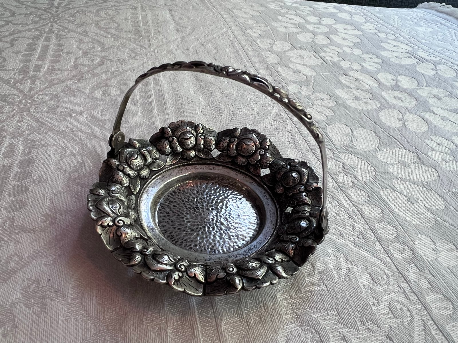 Antieke Zilveren schaaltje met Handvat, Gemerkt 800, Antiek en Kunst, Ophalen of Verzenden, Zilver