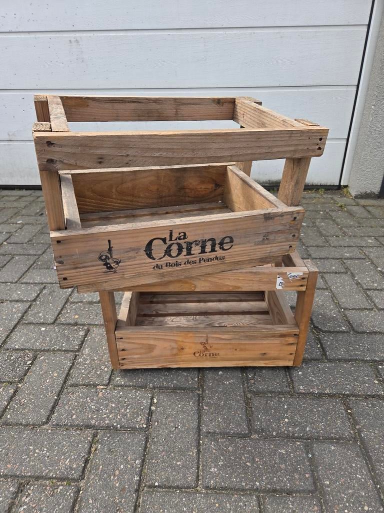10 houten bierkratten La Corne - decoratie kroeg/mancave, Ophalen
