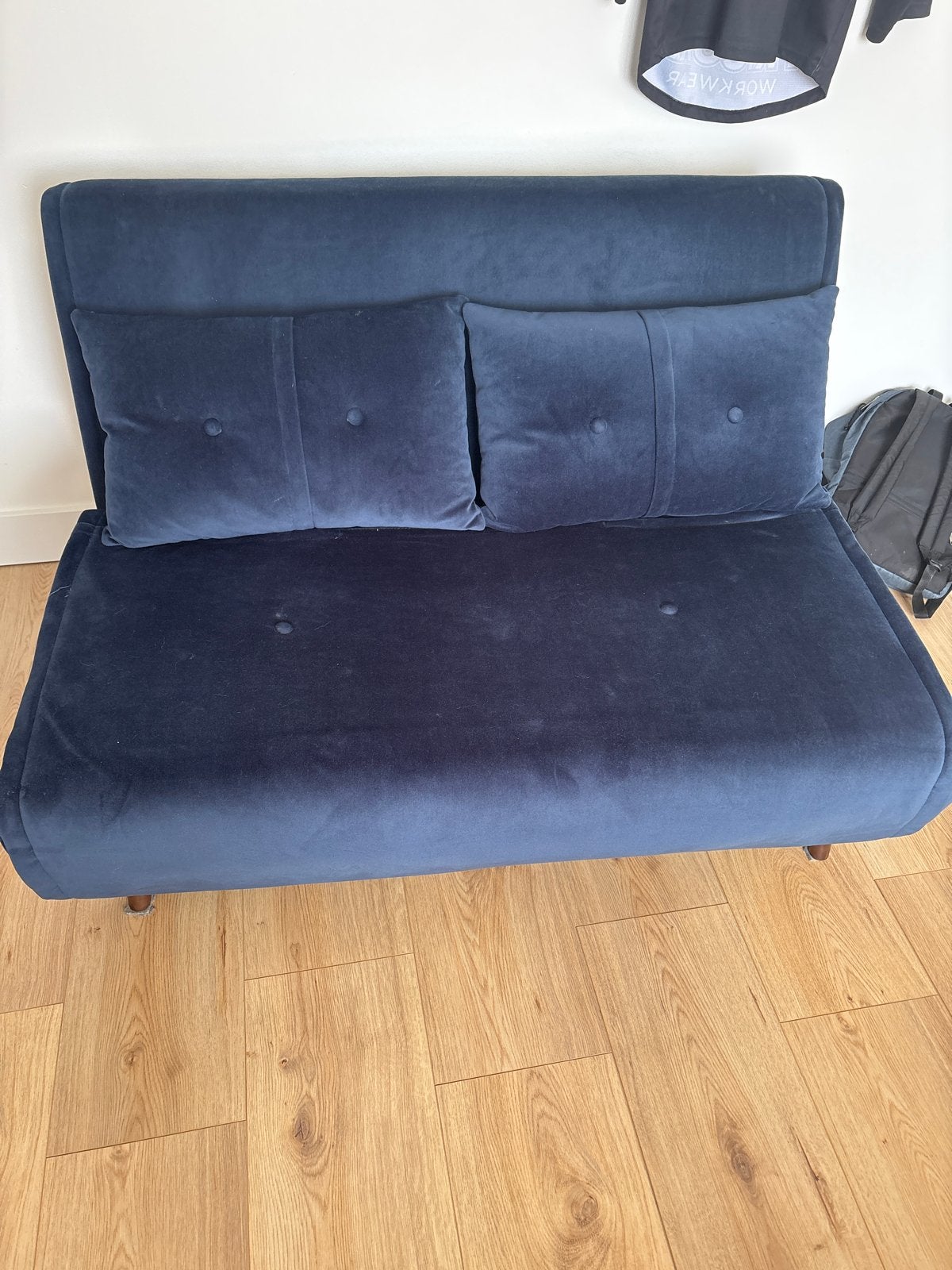 Donkerblauwe slaapbank - Compact en comfortabel 140x200, Ophalen, Gebruikt, Blauw, 140 cm